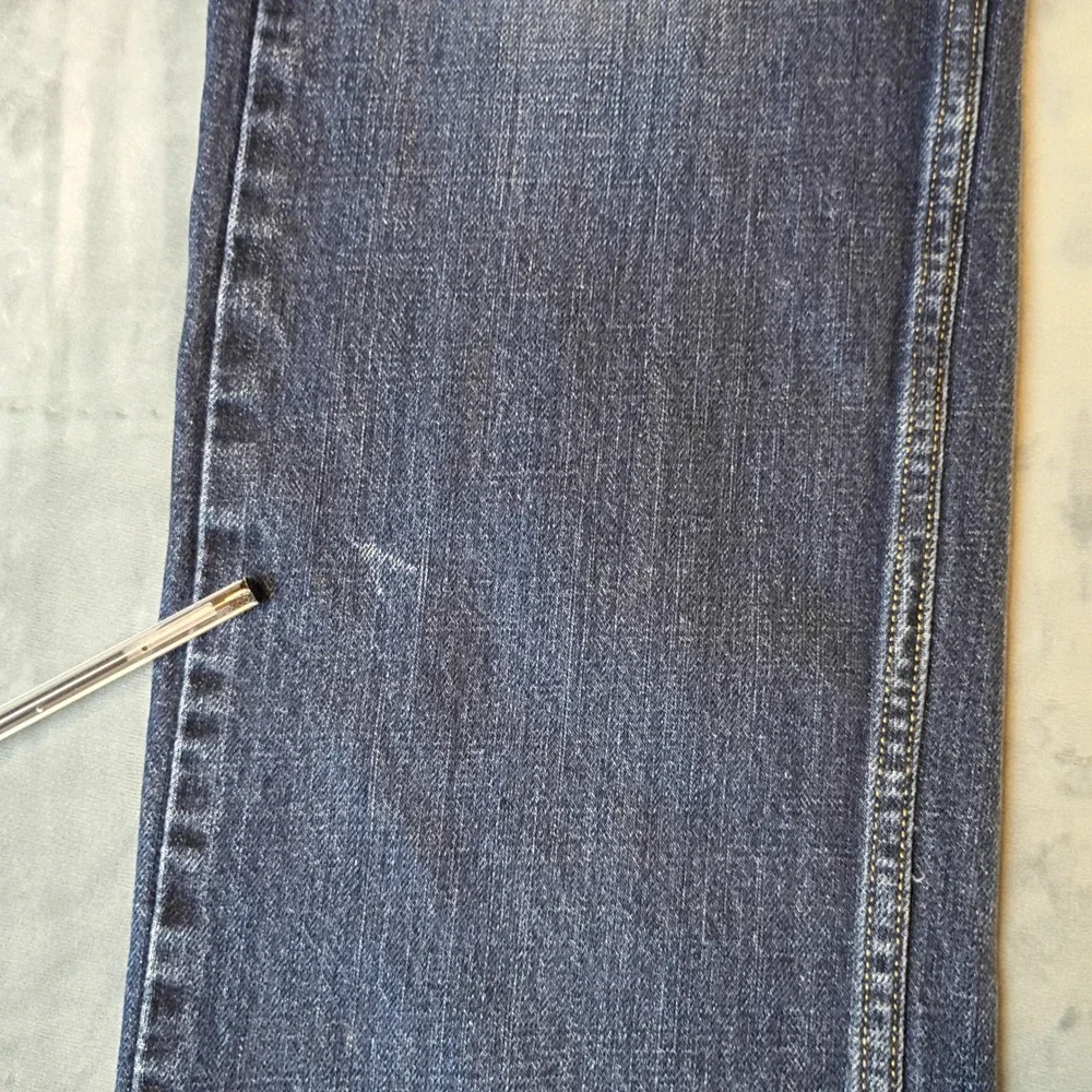 Levis 505 Mens 34x32 Regular Fit Straight Leg Blue Denim Jeans Medium Wash